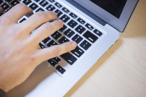 Hands-Typing-angled-500x333.jpg?width=280