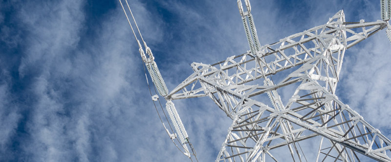 Electric pylon and snow